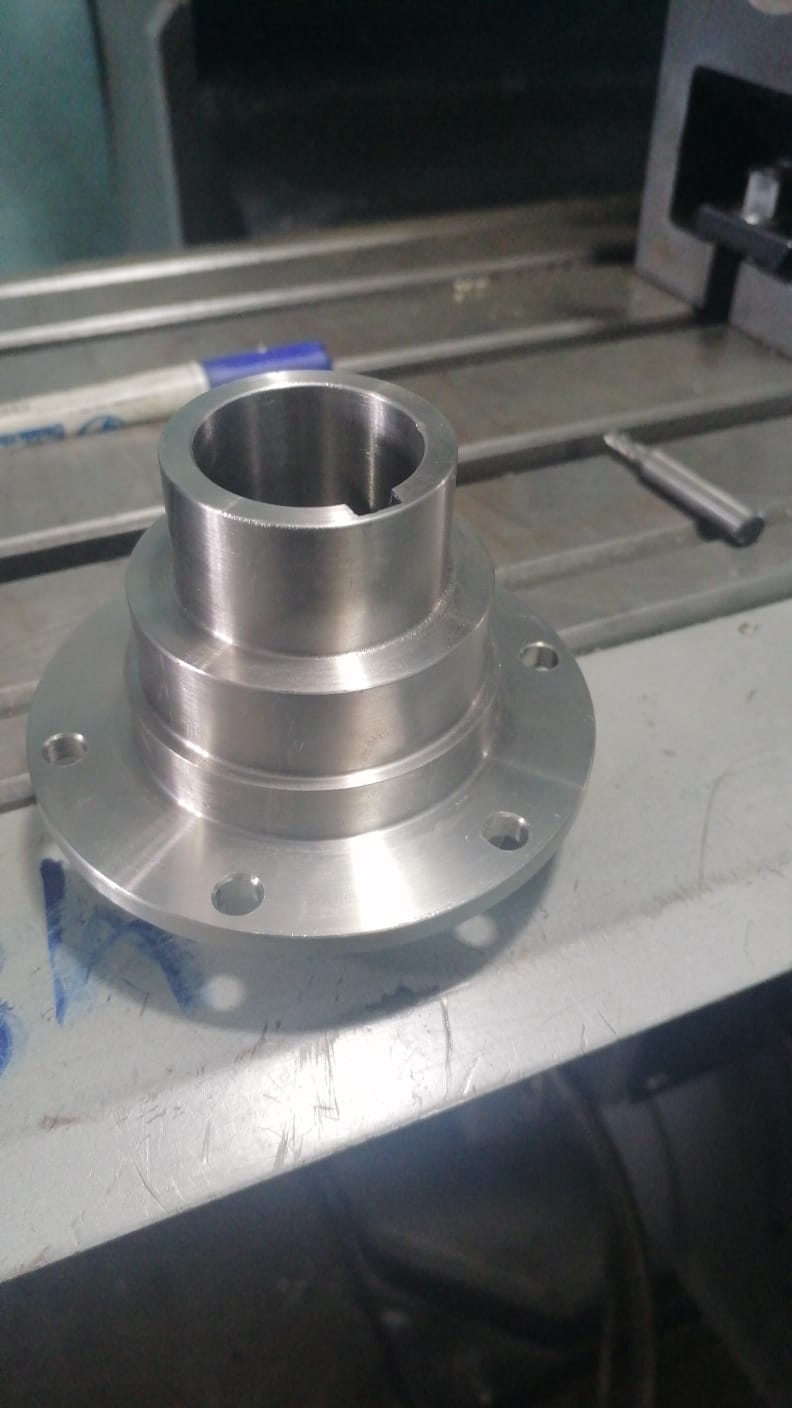 Cubo escalonado en aluminio